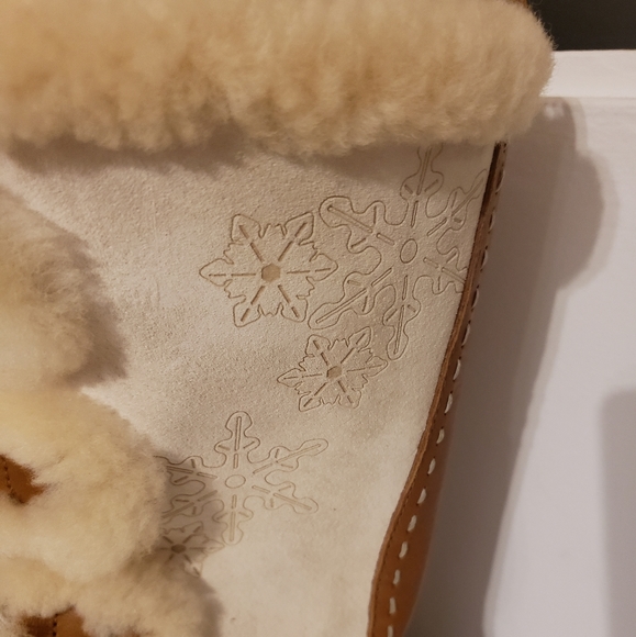 NorthFace Primaloft 200 Insulation Suede Leather Trim Floral Fur Lace Up W9 NWOT - Picture 7 of 12